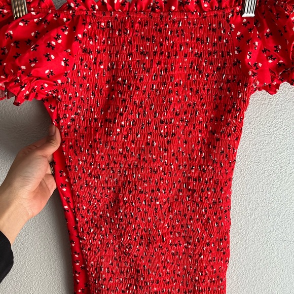 Red mini dress - Picture 3 of 3